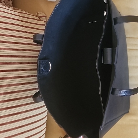 TORY BURCH CARSON BLACK LEATHER TOTE - Picture 7 of 9